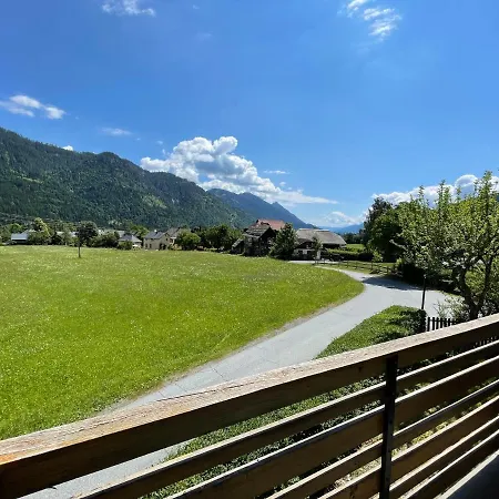 Haus Schwarzenbach Apartment