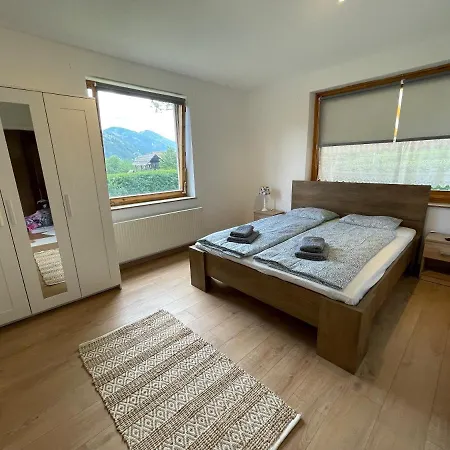 Haus Schwarzenbach Appartamento