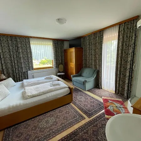 Apartament Haus Schwarzenbach Weissbriach