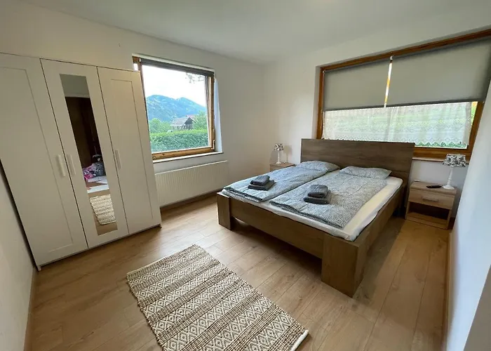 Haus Schwarzenbach Apartment