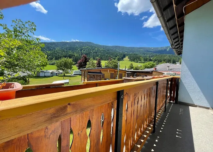 Haus Schwarzenbach * Weissbriach